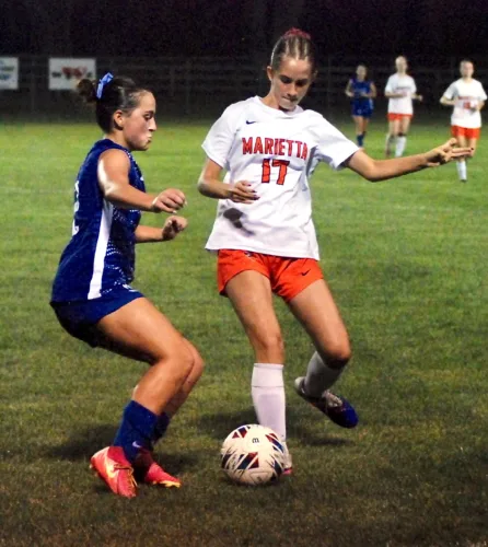 Tigers hold on to beat Warriors, 1-0